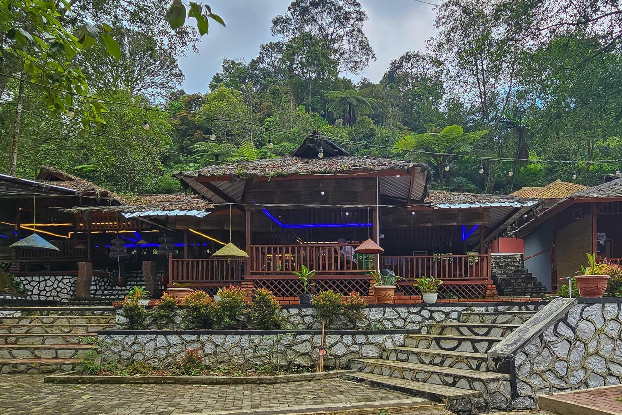 Bukit Senyum Residence Mitra Reddoorz Baruhtunggul Ngoại thất bức ảnh